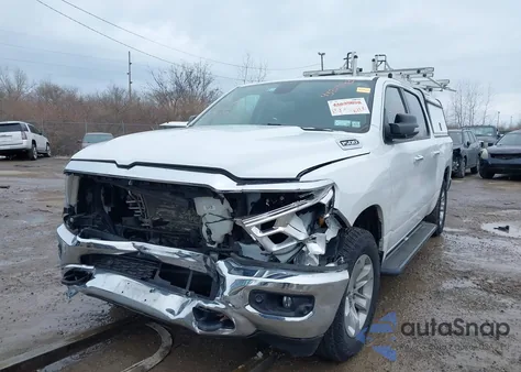 2020 Ram 1500 Big Horn 4X4 5'7 Box z USA, uszkodzony, nr VIN 1C6RRFFG3LN263389